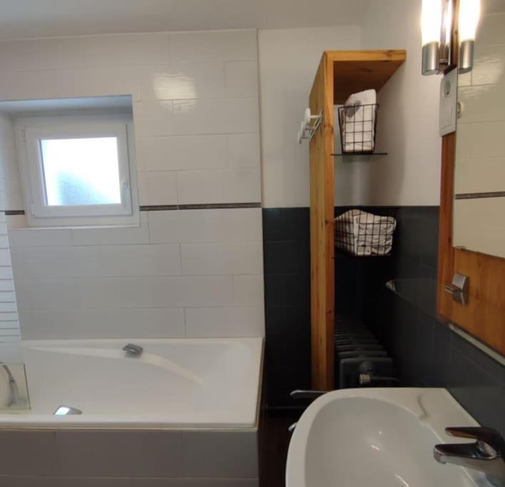Gite Cosy Avec Avec Jardin Et Parking Privatifs - Hautes Vosges Saint-Ame Exterior photo